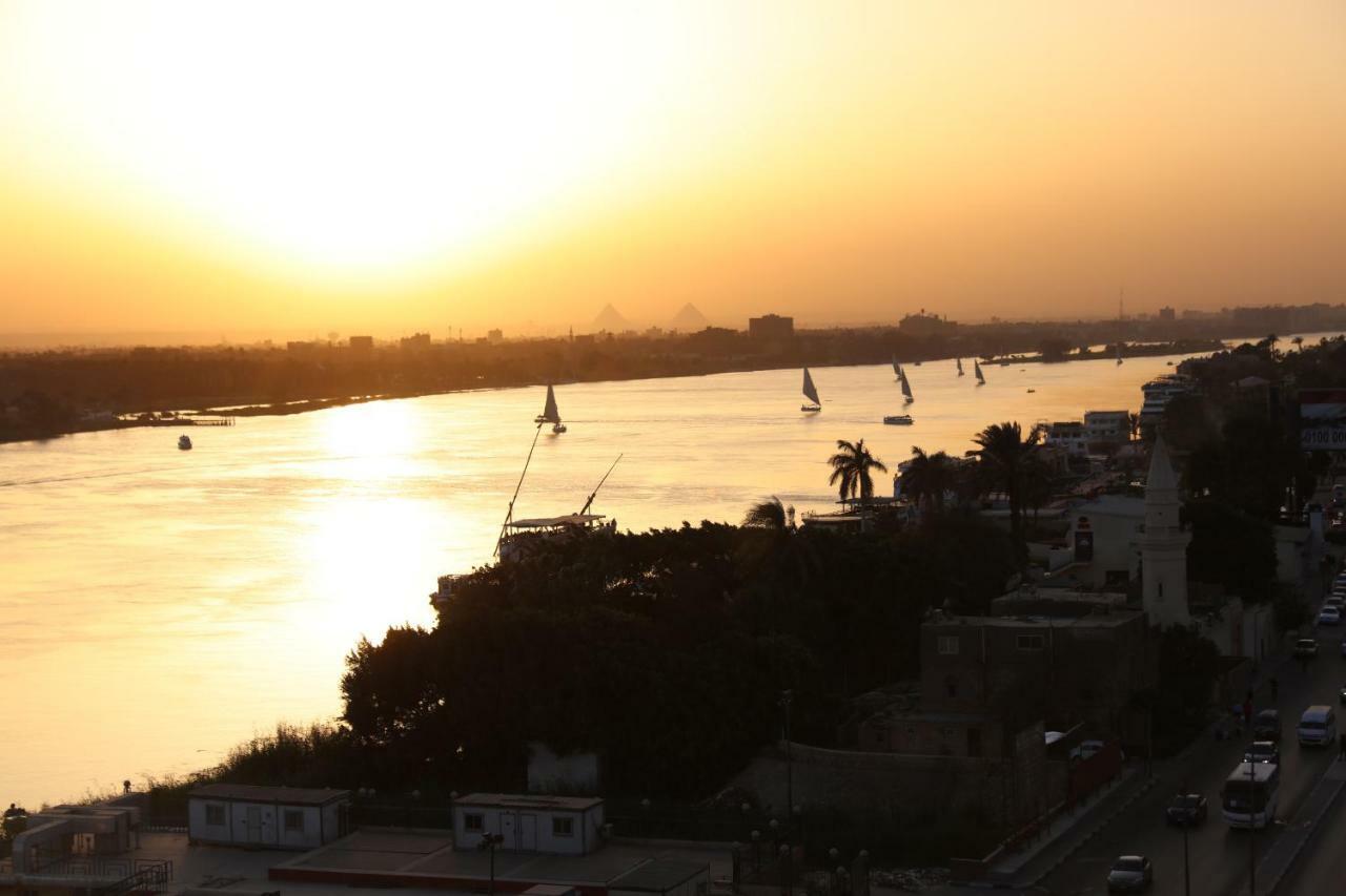 Maadi, Direct Nile River View From All Rooms Каир Экстерьер фото
