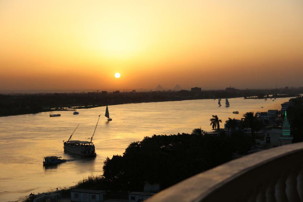 Maadi, Direct Nile River View From All Rooms Каир Экстерьер фото